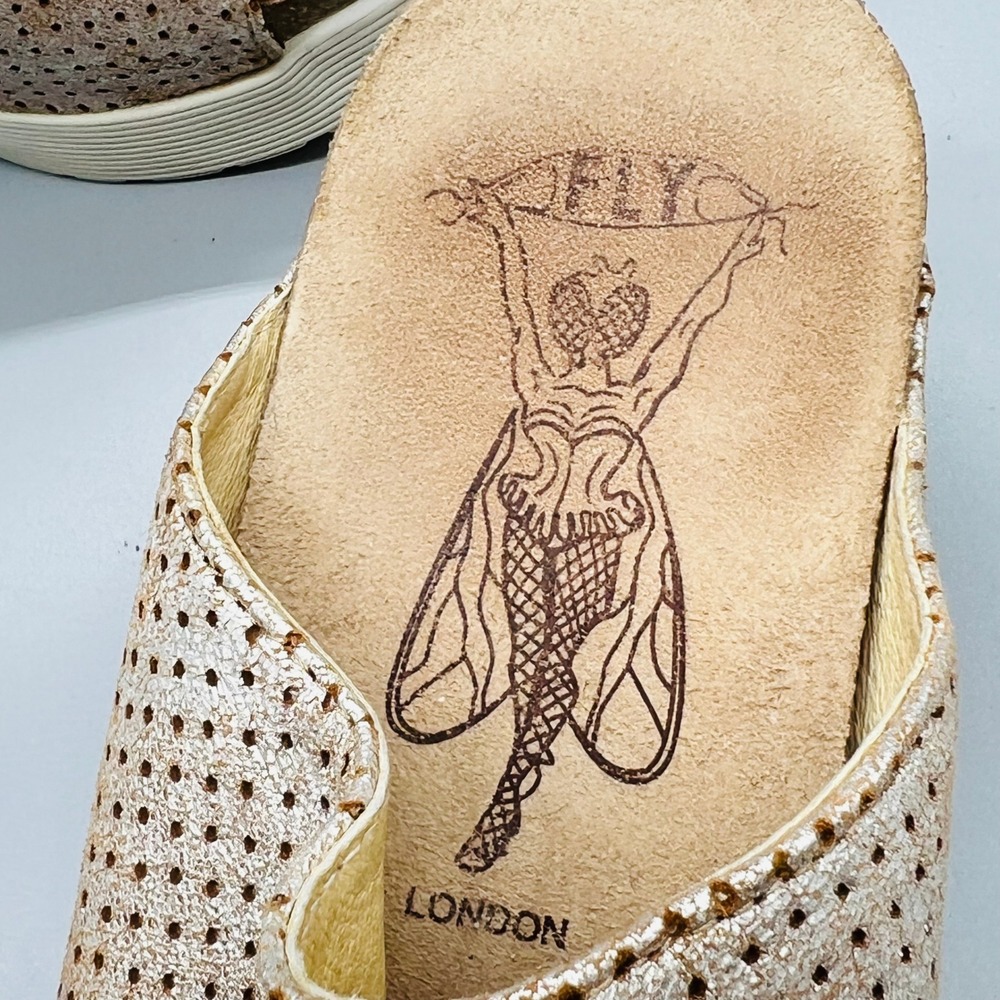 Fly London Sandals Women 6.5 Rose Gold Leather Perforated Platform Slide Shoes - Picture 10 of 10
